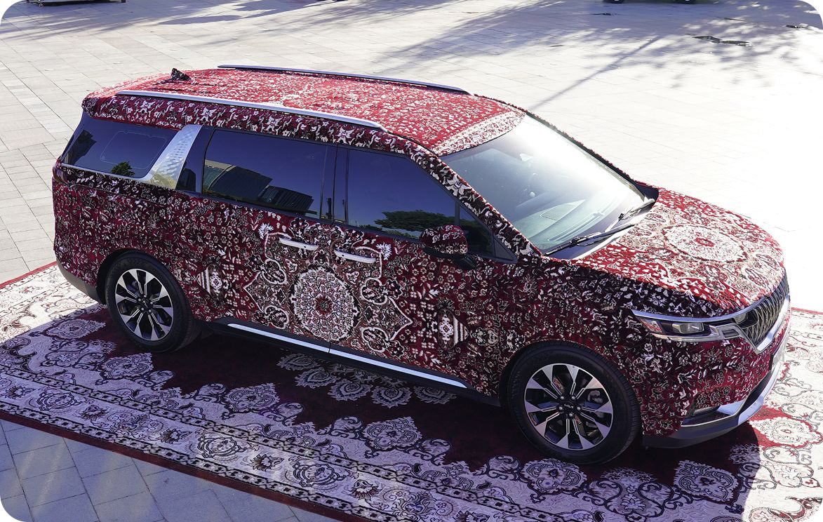 Tashkent City Markazida noodatiy tashkiliy ishdan lavhalar