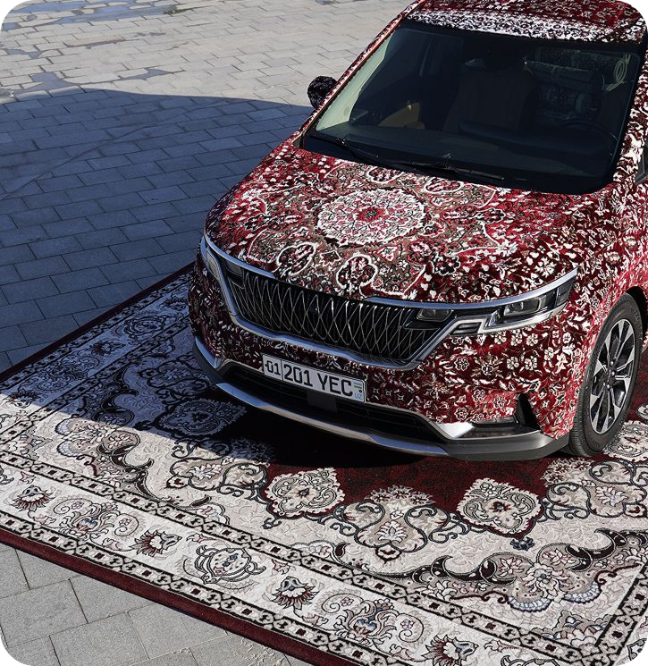 Tashkent City Markazida noodatiy tashkiliy ishdan lavhalar